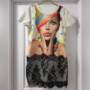 Short sleeve mini dress